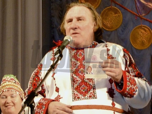 Z Gérarda Depardieua sa stal Rus
