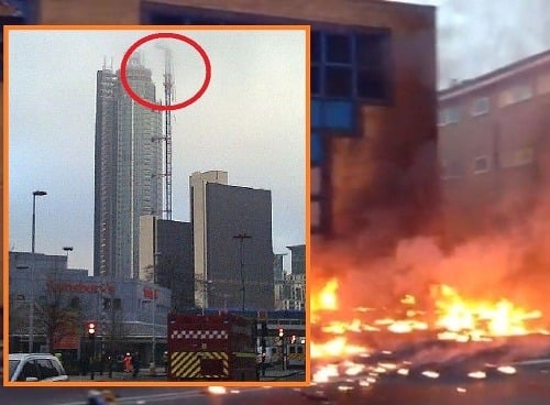 Vrtuľník narazil do žeriava na mrakodrape.