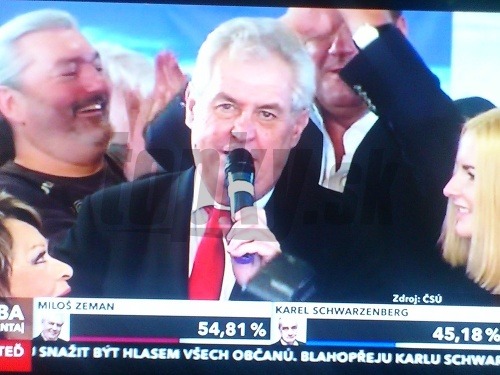 Víťazom prezidentských volieb v Čechách je Miloš Zeman.