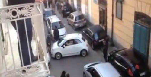 Komická situácia na ceste v Neapole