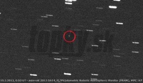 Asteroid 2012 DA14 nás minul