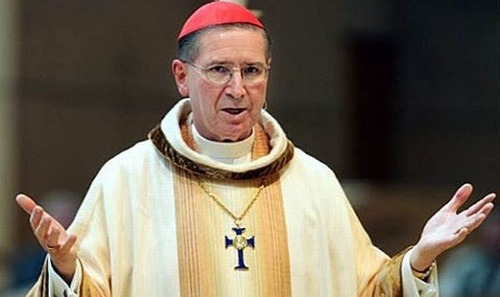 Kardinál Roger Mahony