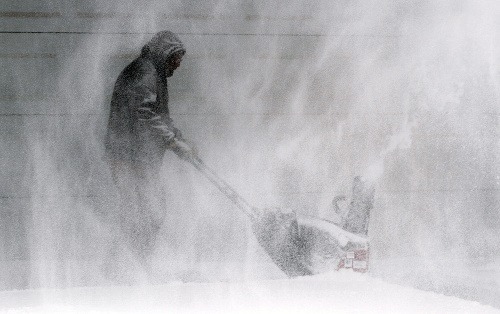 Vietor ani sneženie neustane ani zajtra