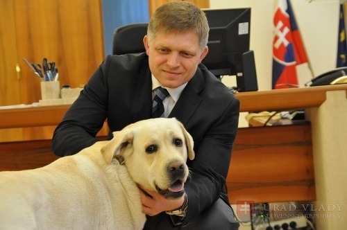 Robert Fico a jeho pes Larry