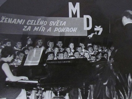 Oslavy MDŽ v roku 1968.