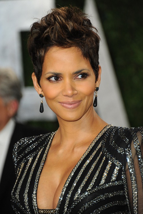 Halle berry фото