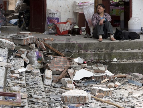 Čínu zasiahlo obrovské zemetrasenie