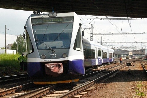 Vykoľajený vlak v Poprade
