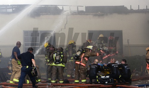 Požiar motela neprežili najmenej štyria hasiči