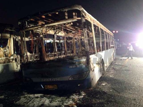 Požiar autobusu si vyžiadal 47 obetí