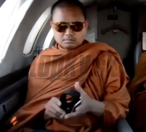 Mních Luang Pu Nenkham