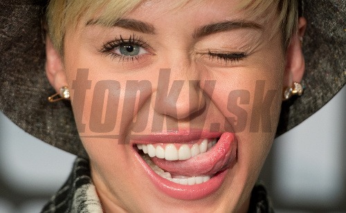 Miley Cyrus sex videá