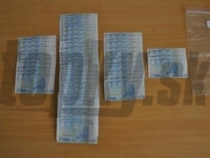 V šalianskej herni objavili policajti falzifikáty bankoviek