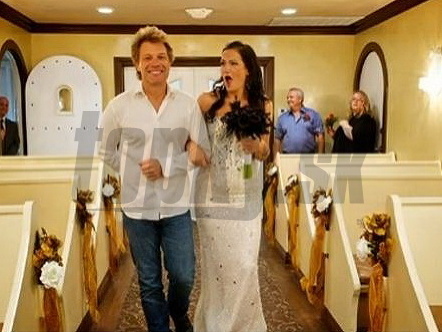 Jon Bon Jovi odviedol fanúšičku k oltáru