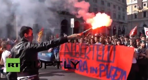 Takto protestovali Taliani v piatok