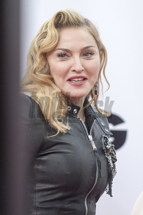 Madonna pri otváraní fitnescentra ohúrila postavou, no šokovala plastikovou tvárou.