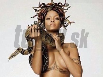Rihanna sa hadov očividne nebojí