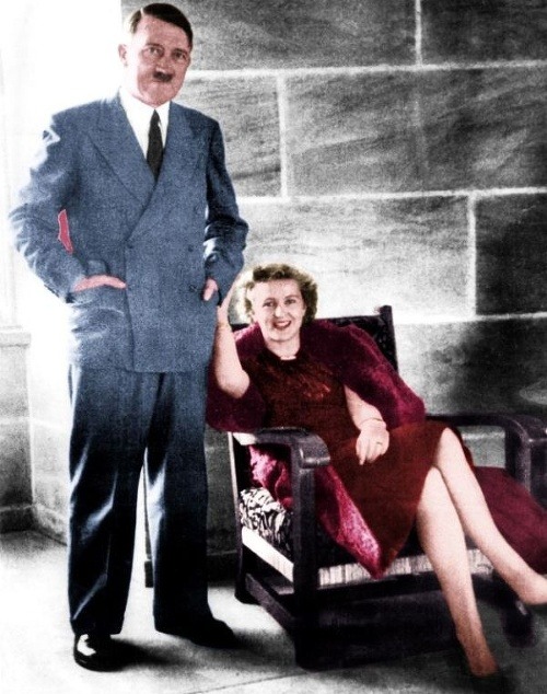 A. Hitler a E. Braunová