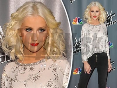 Christina Aguilera za posledné mesiace neuveriteľne schudla a opeknela, s diétami by to však viac preháňať nemala.