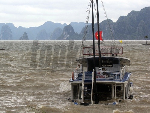Tajfún Haiyan dorazil k pobrežiu Vietnamu