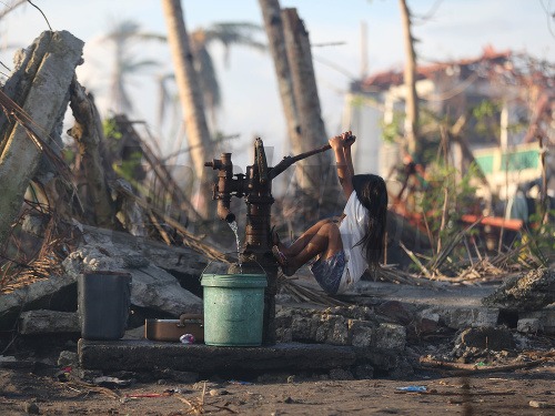 Štyri milióny ľudí ostalo po tajfúne bez domova