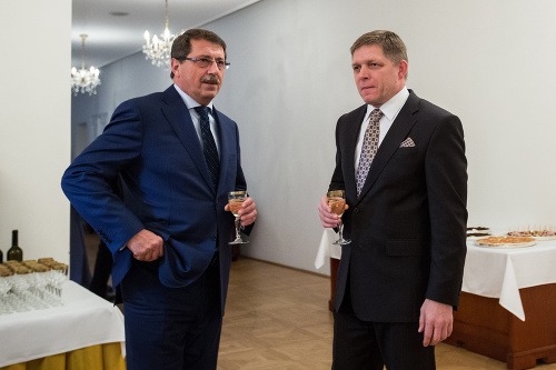 Predseda NR SR Pavol Paška a predseda vlády SR Robert Fico počas vyhodnotenia roku 2013 