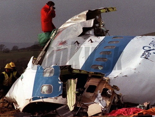 Trosky zničeného Boeingu-747.