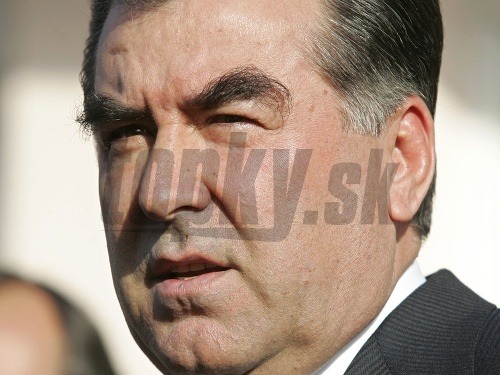 Tadžický prezident Imomali Rachmon má čo vysvetlovať