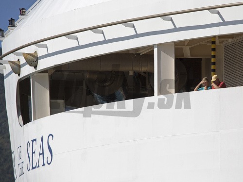 Výletná loď so stovkami chorých dorazí dnes do prístavu v New Jersey