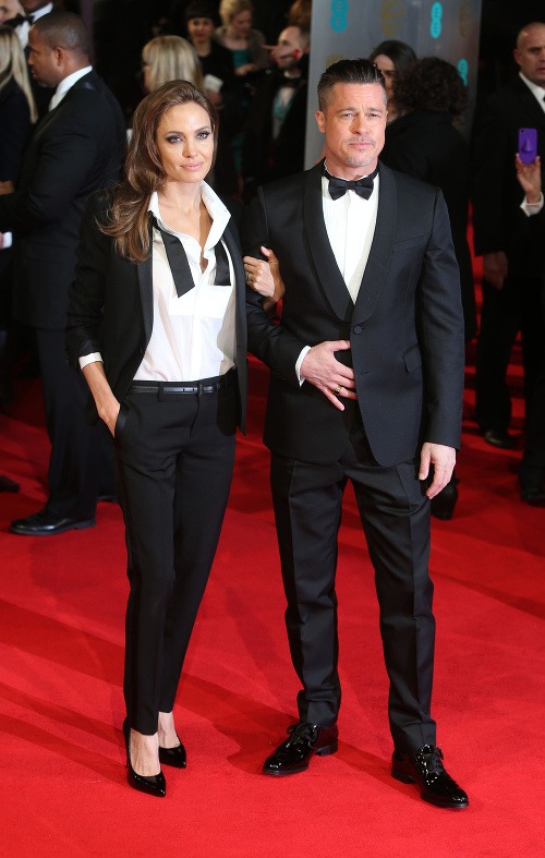 Angelina Jolie s partnerom Bradom Pittom na odovzdávaní cien BAFTA 2014