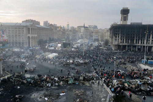 Pohľad na Námestie nezávislosti v Kyjeve