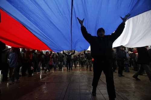 Demonštrácie v krymskom Simferopole
