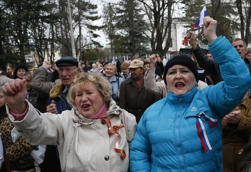 Pro-ruské demonštrácie na Kryme v čase, keď patril Ukrajine
