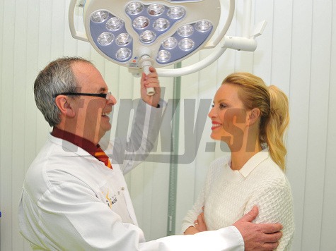 Za kým chodia celebrity na plastiku a aké zákroky podstupujú? A za kým išla Simona Krainová?