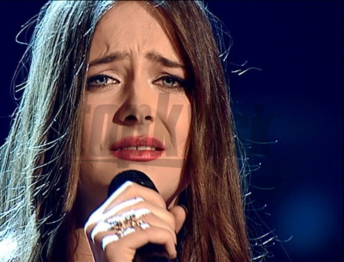 Natália Hatalová bola v šou Hlas Česko Slovenska kritizovaná za príliš veľa herectva v jej speváckom prejave. 