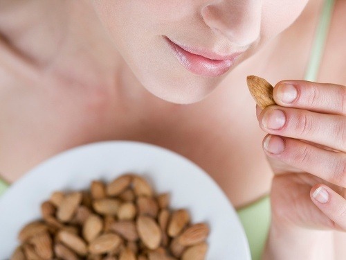 Orechy sú bohatým zdrojom vitamínu E, ktorý nás chráni pred rakovinou!