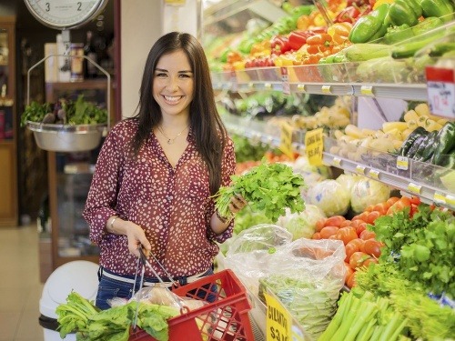 Vyberajte si v obchodoch radšej zeleninu a ovocie s najnižším obsahom pesticídov!