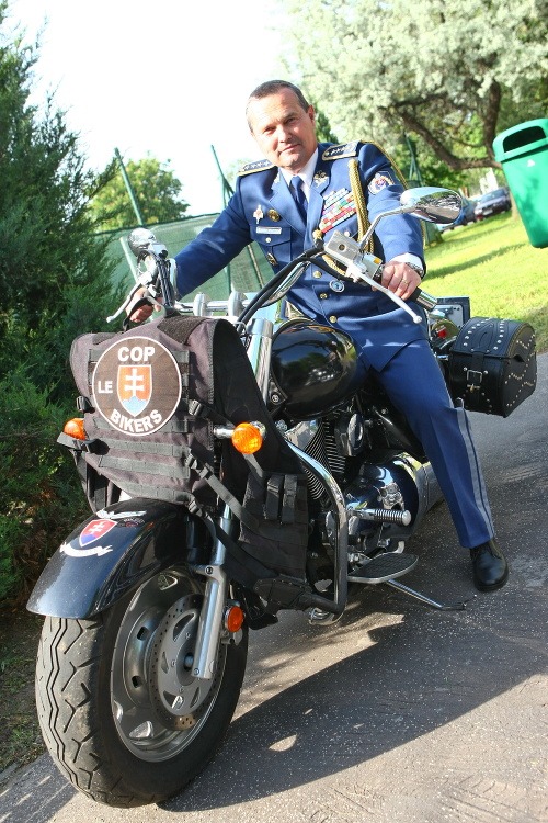 Petere Vojtek sa teší na svoj klub motorkárov