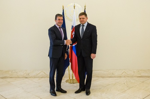 Robert Fico a Anders Fogh Rasmussen 