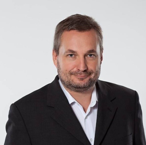 Fico vás chce zasa okradnúť, tvrdí Ondrej Dostál – galéria | Topky.sk