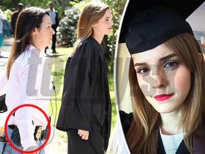 Emma Watson promovala na univerzite s policajtkou v prestrojení, ktorá ju strážila so zbraňou.
