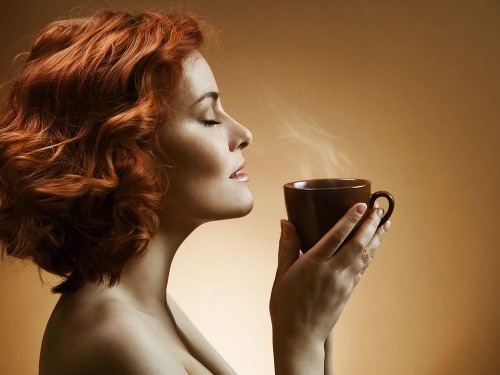 Vychutnajte si voňavú a osviežujúcu kávu!