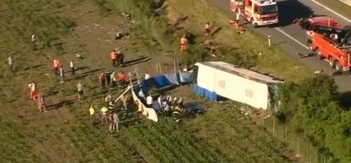 Nehoda autobusu, pri ktorej zomrel štyri študentky