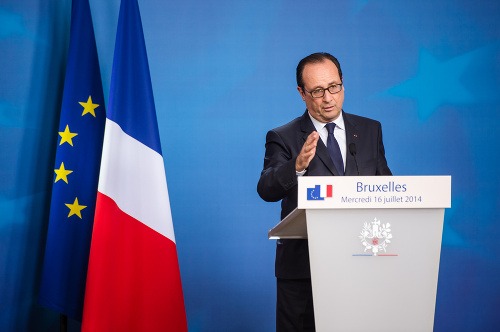 Francois Hollande počas summitu v Bruseli