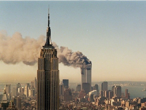 Teroristický útok na Svetové obchodné centrum v New Yorku.