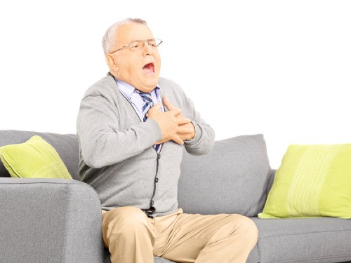 Krvný pulz sa spomedzi kardiovaskulárnych hodnôt často zanedbáva, no jeho vysoké hodnoty sú pre zdravie rovnako nebezpečné, ako napríklad vysoký krvný tlak