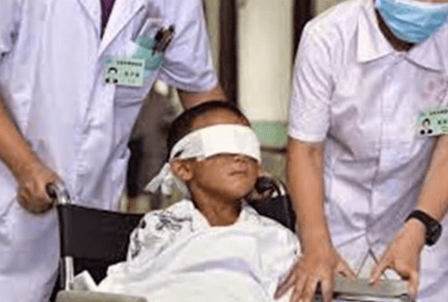 Fernando Caleb Alvarado Rios prišiel kvôli šialenému rituálu o obe oči