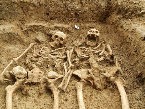 Tento pár sa musel milovať až za hrob!