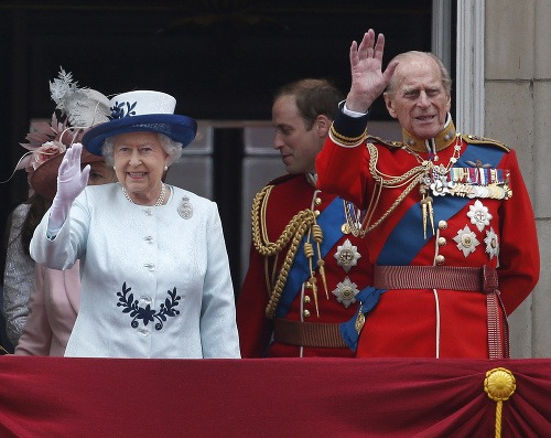 Britská kráľovná Alžbeta II. a princ Filip