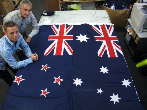 Novozélanďania budú mať možno novú vlajku. 